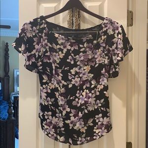 White House black market floral blouse size Xs